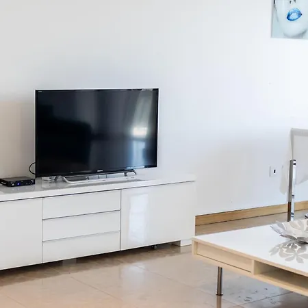 Apartment Maresia *